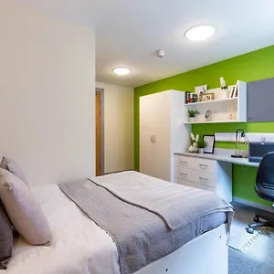  Apartment Bryson Court In